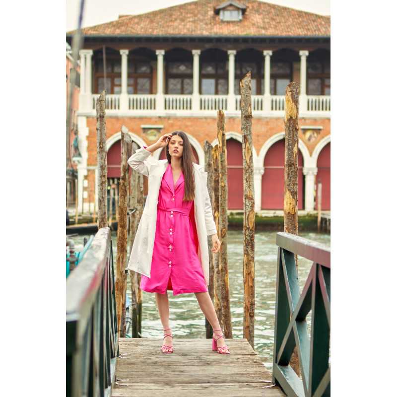 White denim trench coat - fuchsia lining